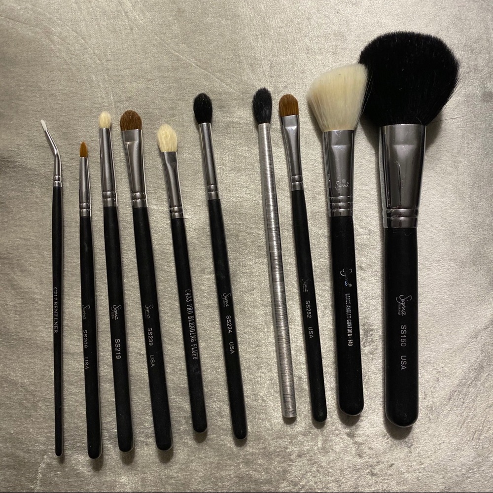 Makeup Brushes